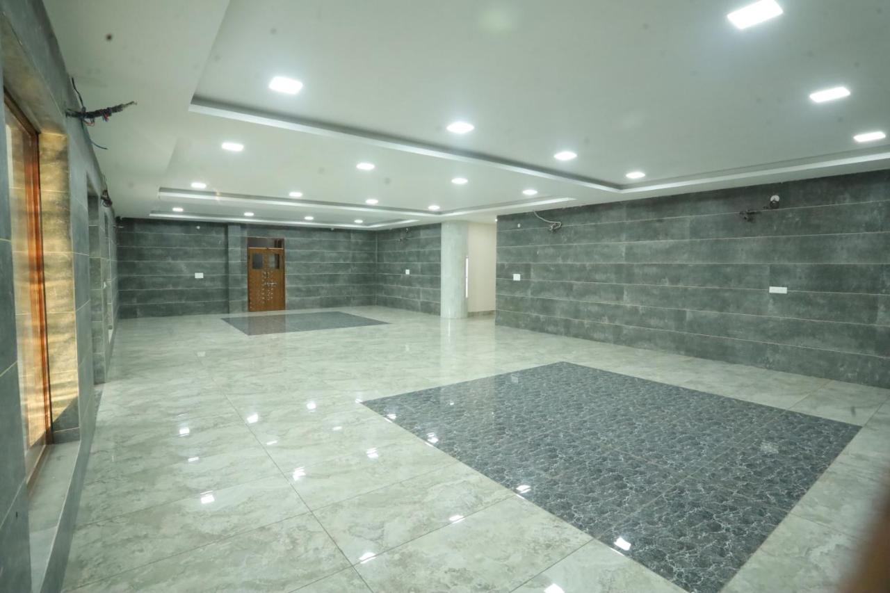 Raghav Inn Karnāl Exterior foto