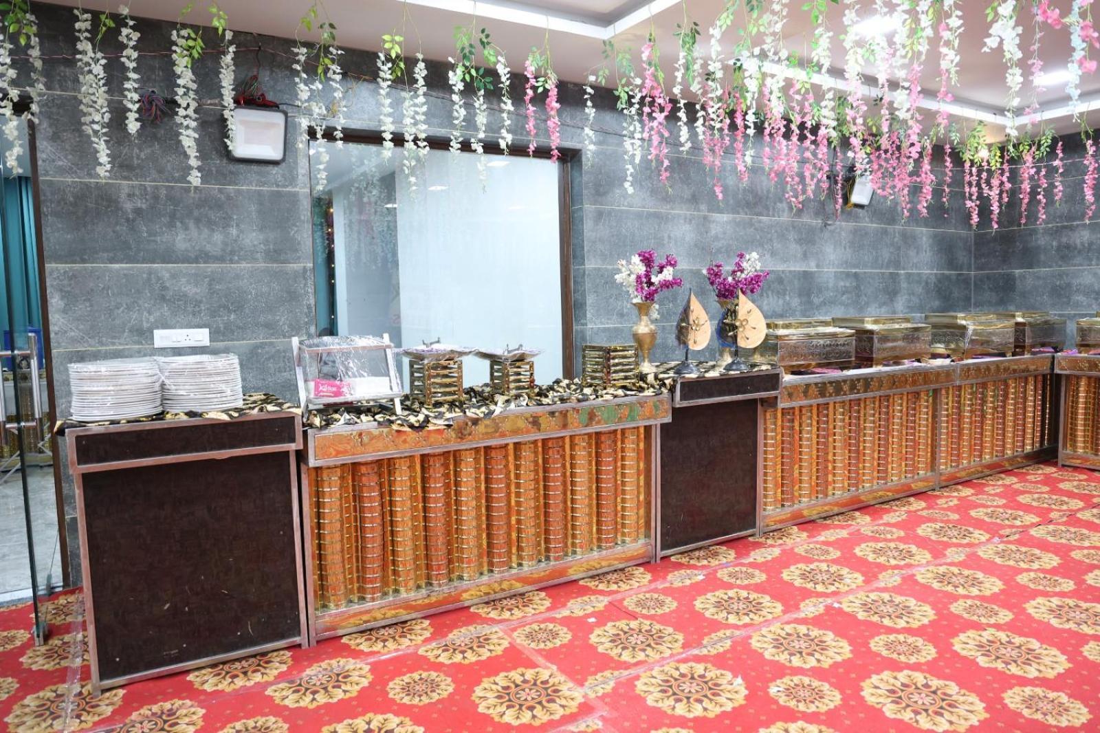 Raghav Inn Karnāl Exterior foto
