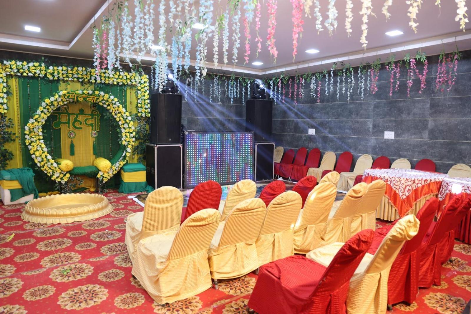 Raghav Inn Karnāl Exterior foto
